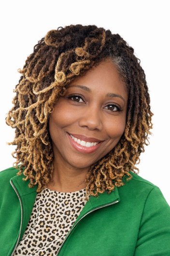 Nichole, host of New Beginnings DSC